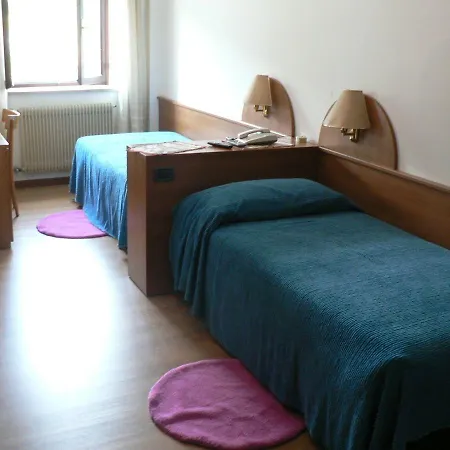 Al Cavallino Rosso *